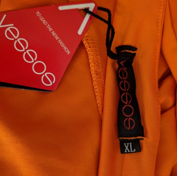 Vessos, NEW juniors tank top, XL. FINAL PRICE DROP 💧💧💧💧 - Picture 6 of 7